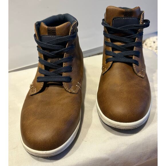 Eddie Bauer Kingston coffee bean shoe boots size 1M hiking outdoors active boys - Picture 1 of 10